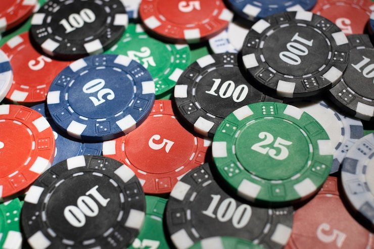 spingila app gameplay showing slot tournaments and live dealer table options